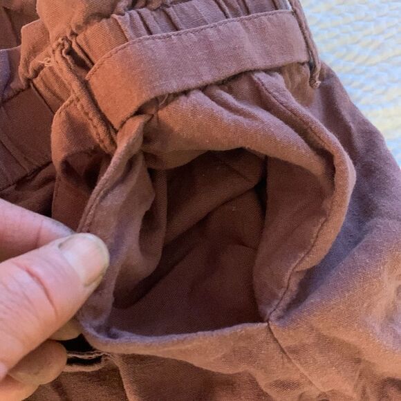 MAURICES, linen pants, tie waist and pockets, medium - Picture 5 of 9